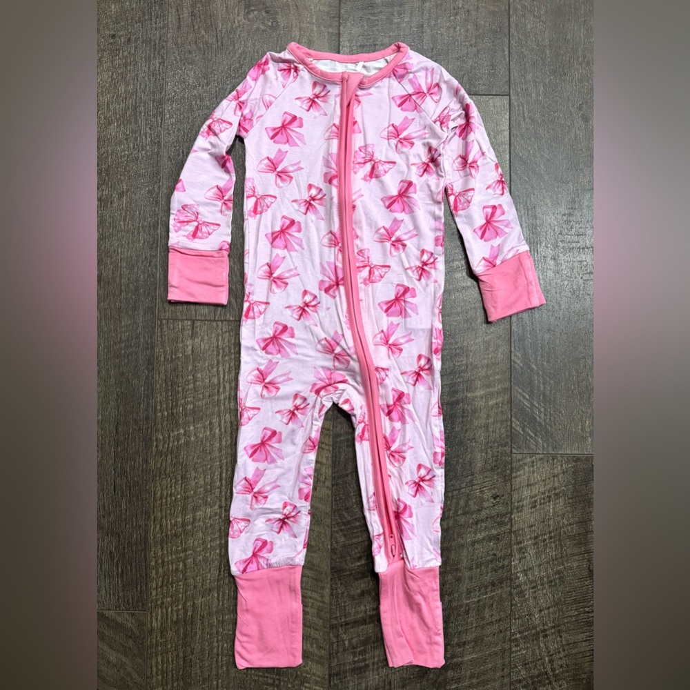 Bow Print bamboo baby girl sleepie pajamas 0-3m